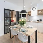 Dla Rodzin Z Sauna, Bawialnia I Widokiem Na Skrzyczne - Dream Marron Apartment