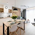 Marron Z Sauną, Bawialnią I Widokiem Na Skrzyczne - Dream Apartament