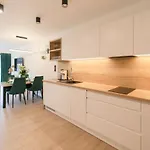 Apartment Dla Rodzin Z Sauna, Bawialnia I Widokiem Na Skrzyczne - Dream Marron