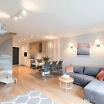 Marron Z Sauną, Bawialnią I Widokiem Na Skrzyczne - Dream Apartament *