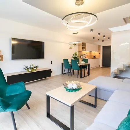 Marron Z Sauna, Bawialnia I Widokiem Na Skrzyczne - Dream Apartment Szczyrk
