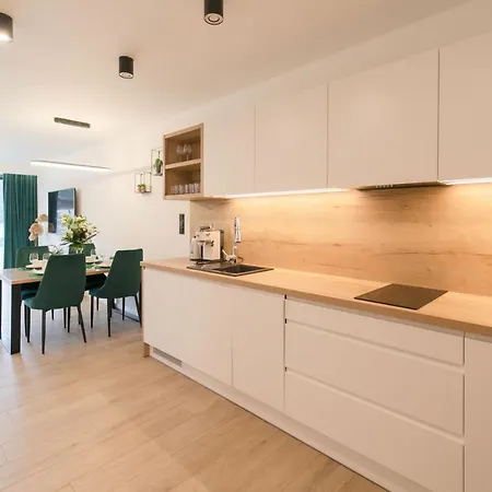 Apartment Marron Z Sauna, Bawialnia I Widokiem Na Skrzyczne - Dream